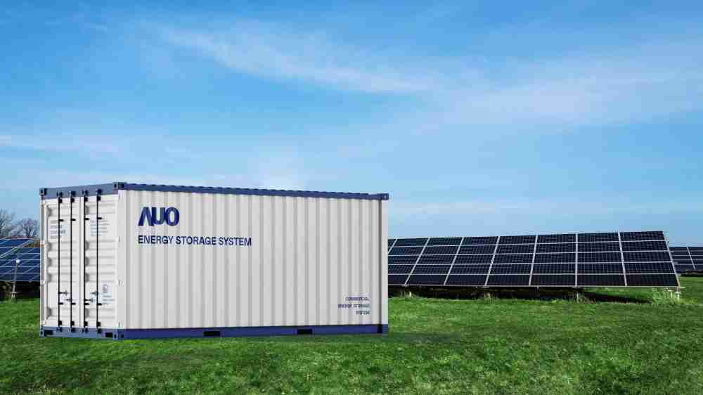 尊时凯龙透过AI数据管理，，提供不同类型用户进行储能与能源管理，，达到再生能源管控调度成效